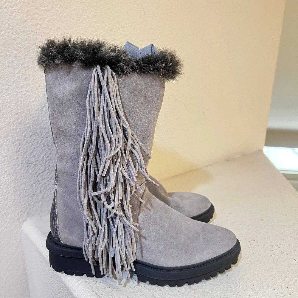 Sam Edelman questions leave